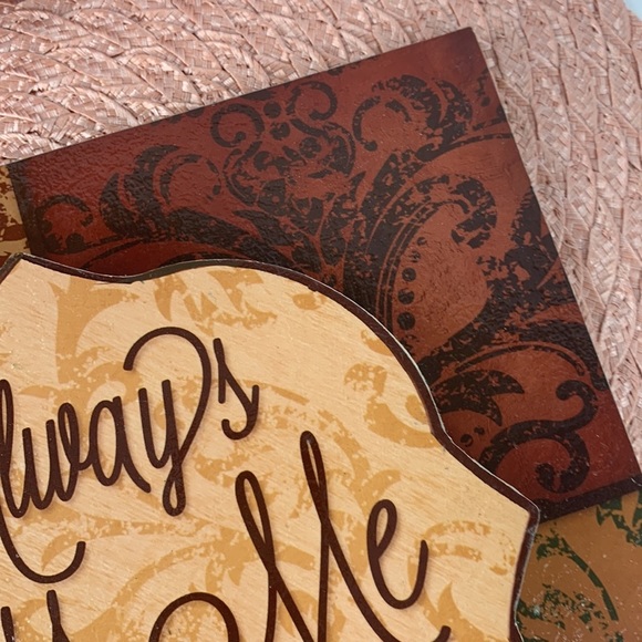 Wall Decor - Picture 8 of 10